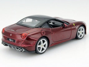 Bburago Ferrari California T closed dark red 1:24 Bburago - Wild Willy