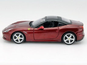 Bburago Ferrari California T closed dark red 1:24 Bburago - Wild Willy